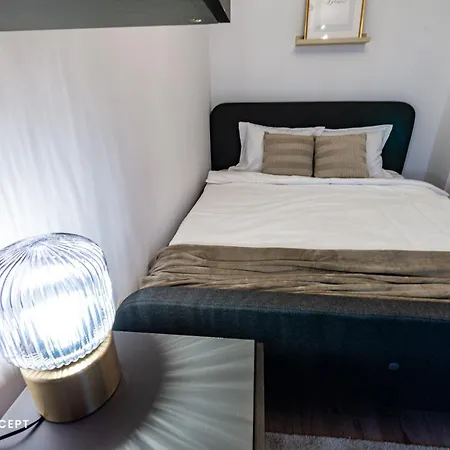 908 B3 Бухарест